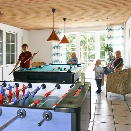 Sleeps 24 Pool Wifi